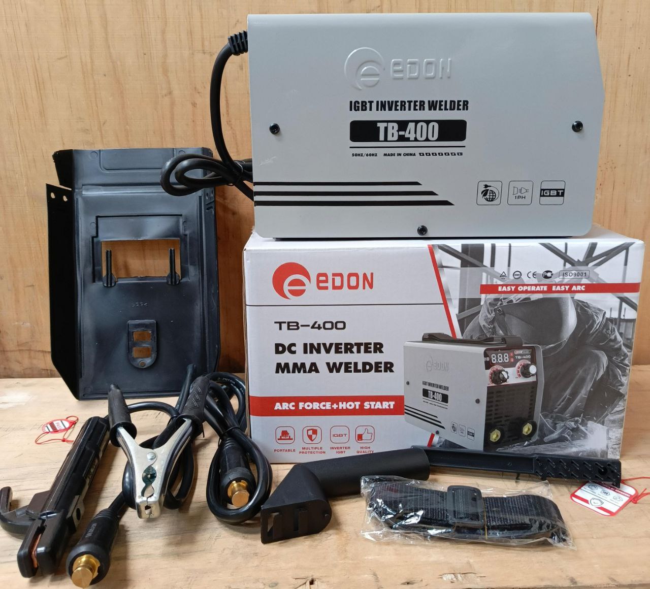 9963c522-a30f-4b80-9395-8ac4769670b1.jpeg Edon TB400 welding machine - Image 1